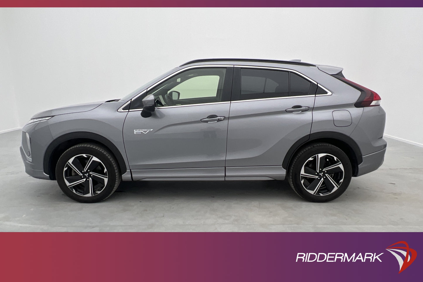 Mitsubishi Eclipse Cross PHEV Business Skinn Drag Bkamera