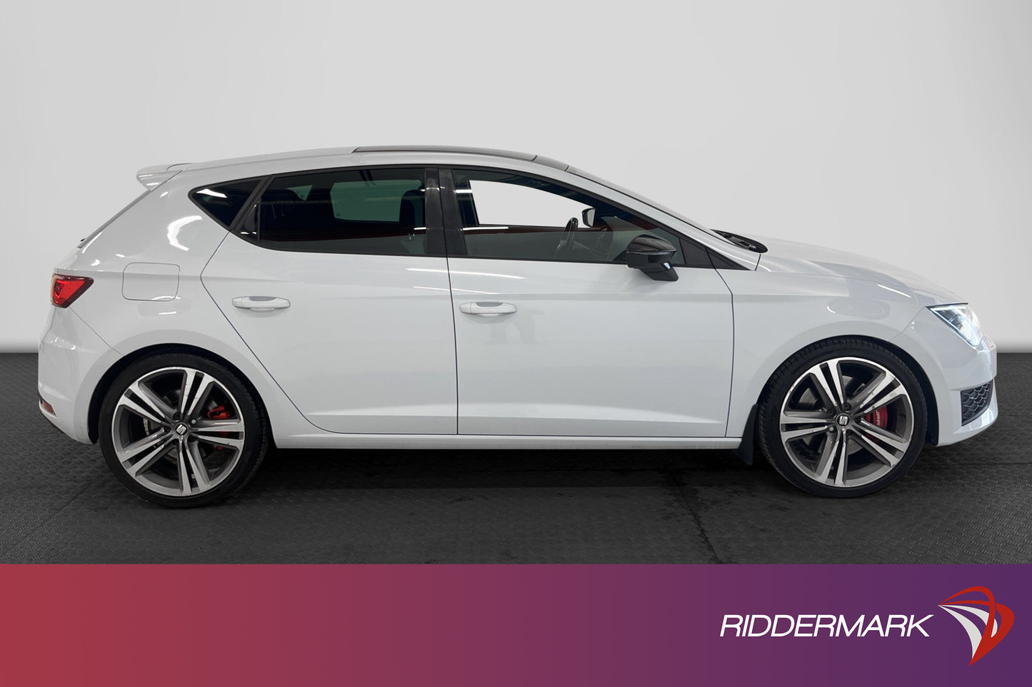 SEAT Cupra Leon 2.0 TSI 280hk Taklucka Välservad PDC