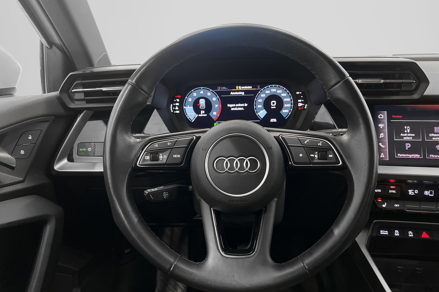 Audi A3 35 TFSI 150hk Cockpit Keyless Bluetooth PDC