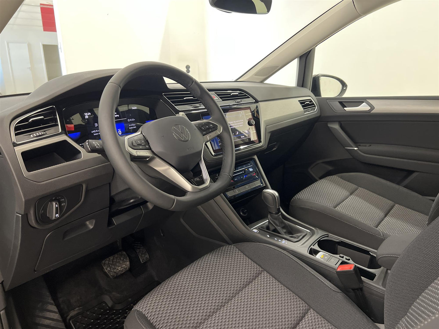 Volkswagen Touran TSI R-Line Cockpit Drag Kamera  7-Sits