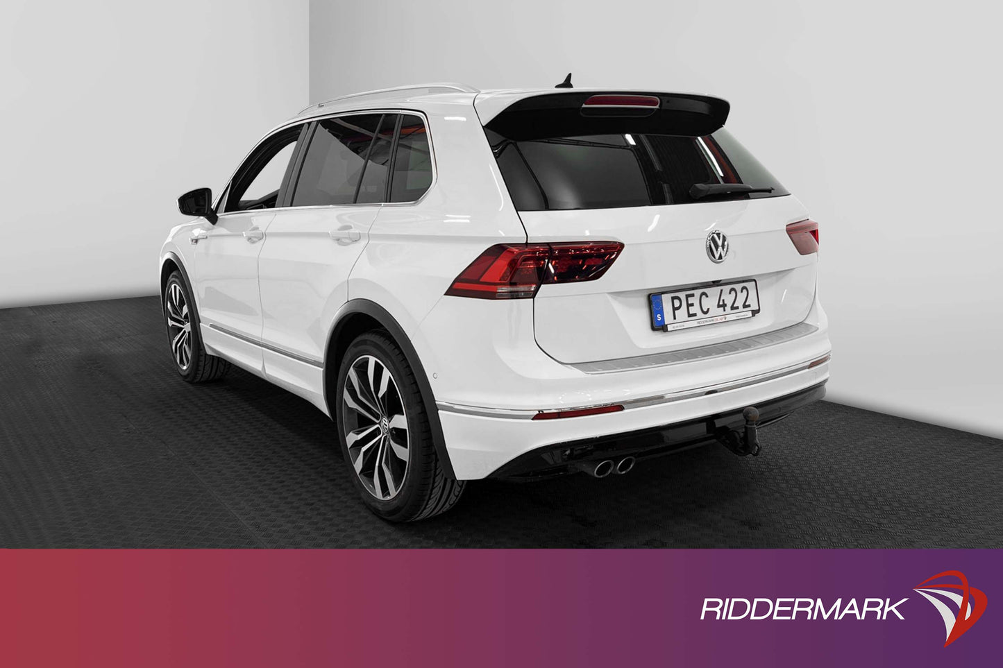 Volkswagen Tiguan 4M 190hk R-Line Cockpit Pano Skinn Navi