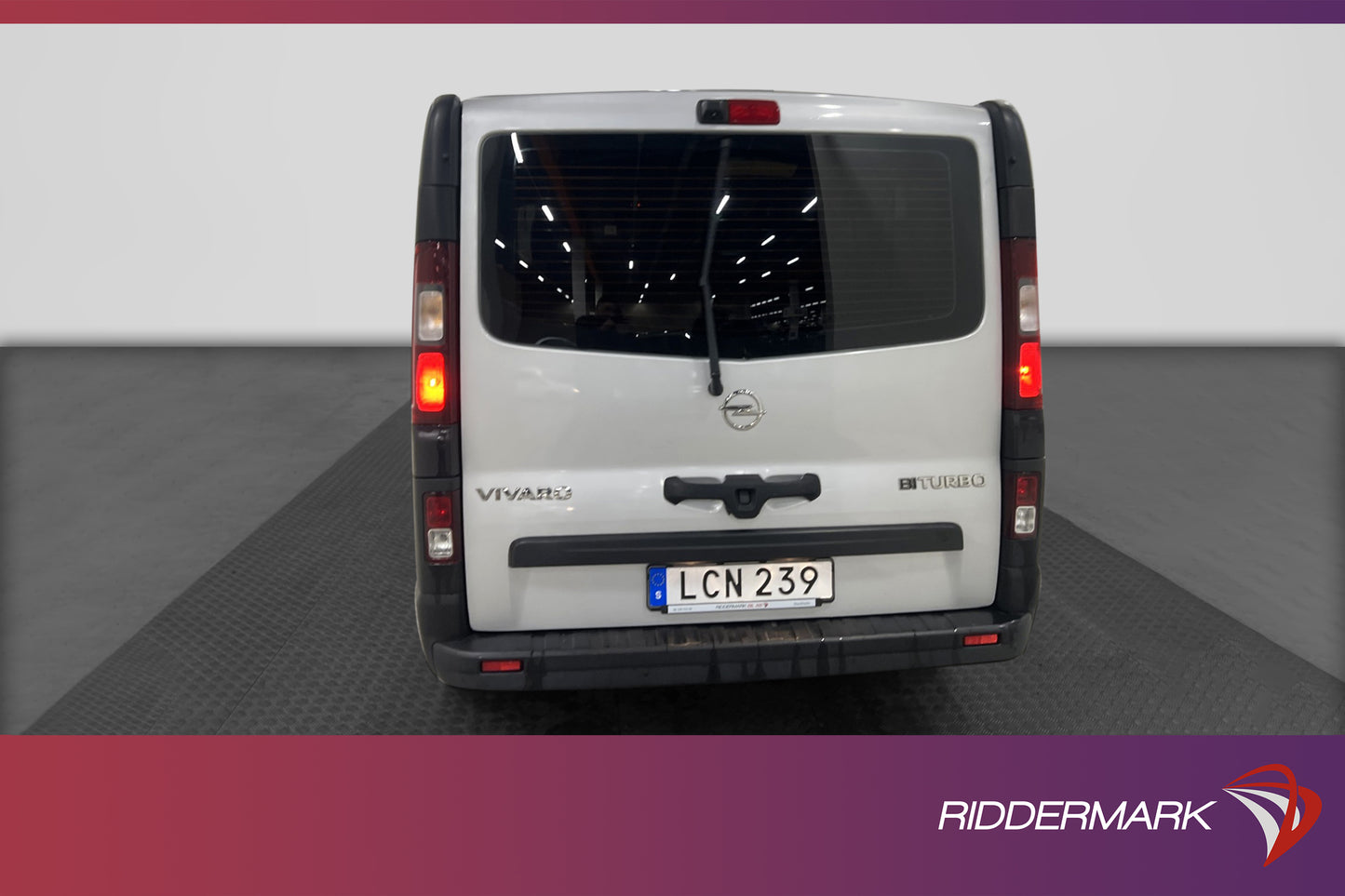 Opel Vivaro Kombi Lång 1.6 125hk 9-Sits B-Kamera 0.57l/Mil