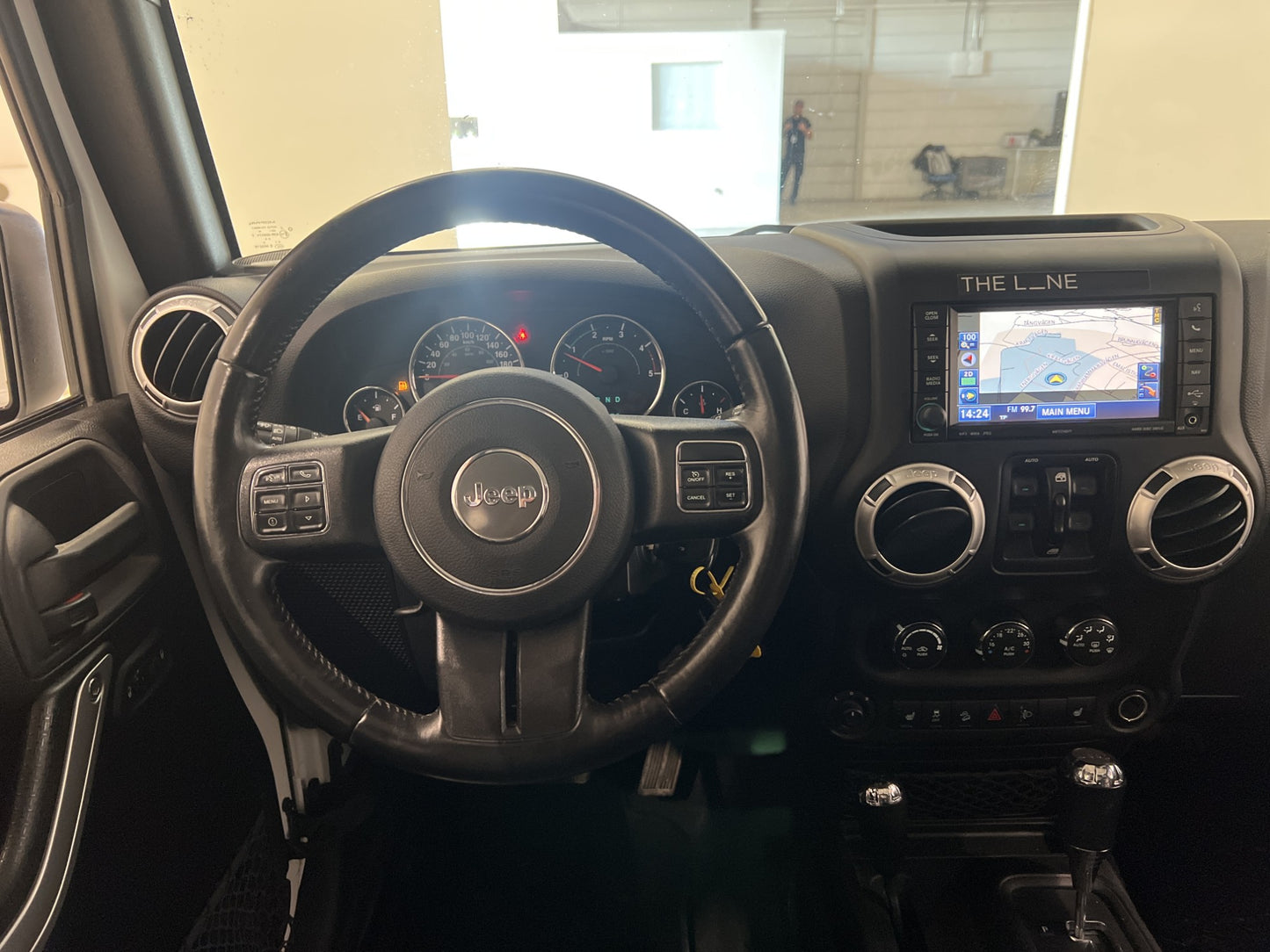 Jeep Wrangler 2.8 4WD Unlimited Drag Navigation Skinn MOMS