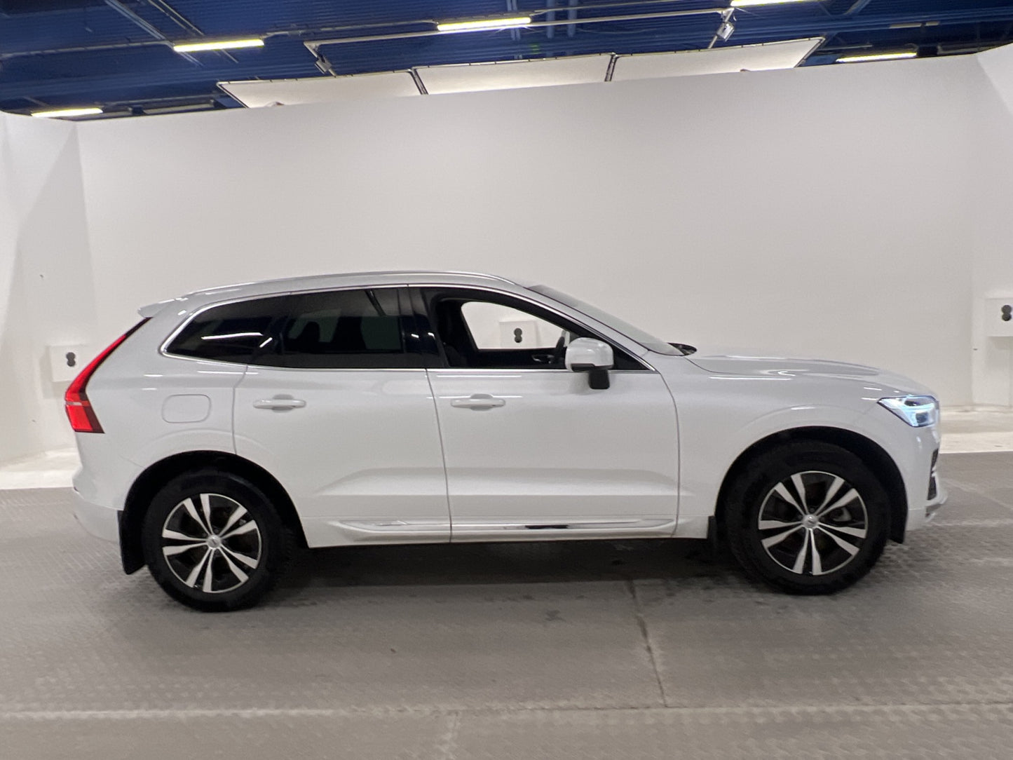 Volvo XC60 T6 AWD Recharge Panorama Drag Backkamera