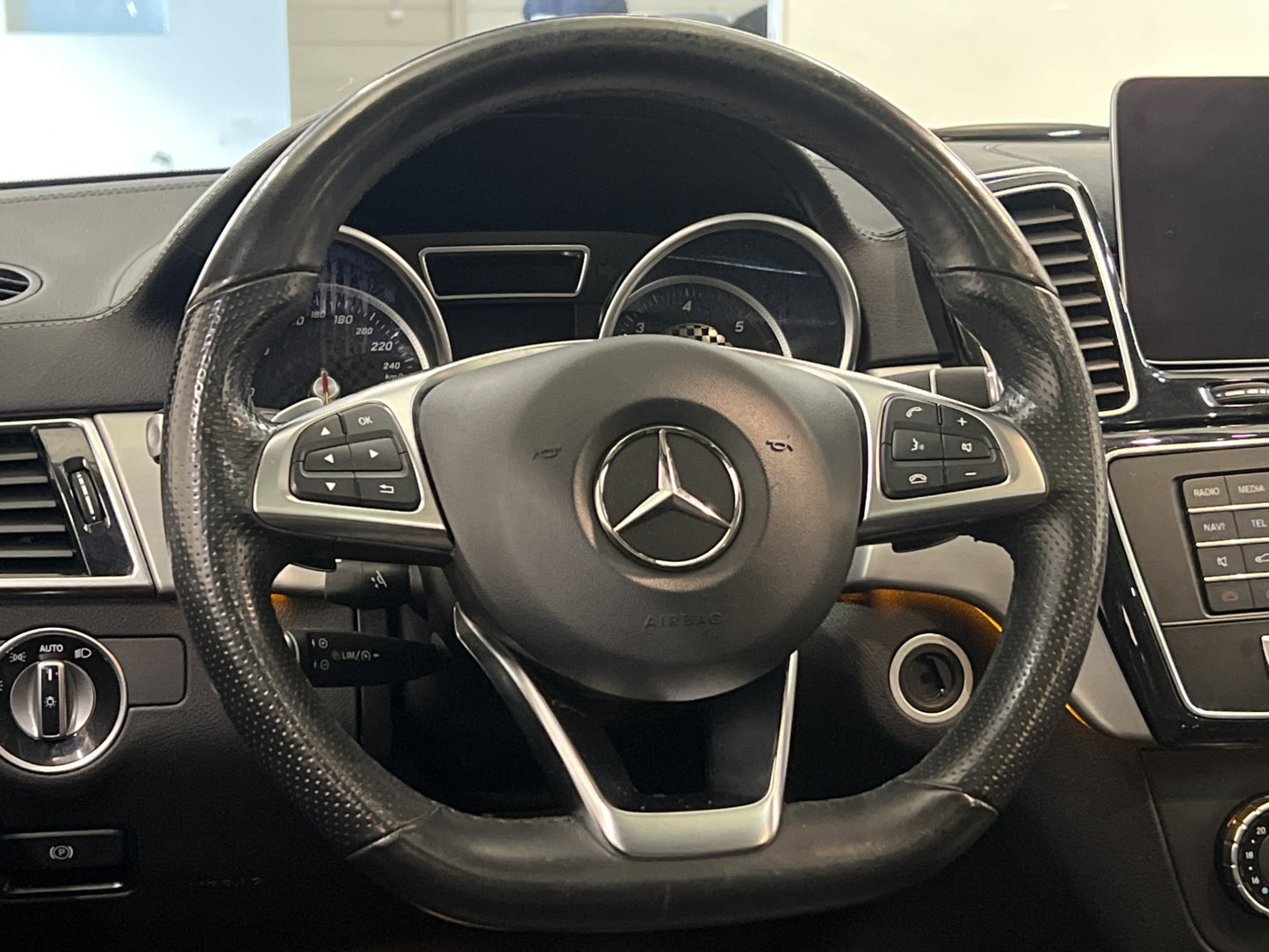 Mercedes-Benz GLE 350 d 4M 258hk AMG Pano Värm H/K 360° Luft