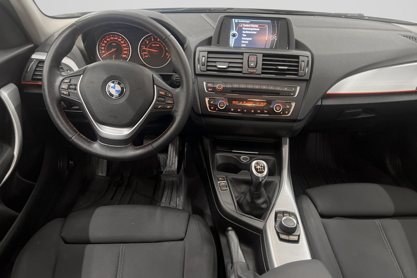 BMW 116 i Sport Line P-sensorer 136hk