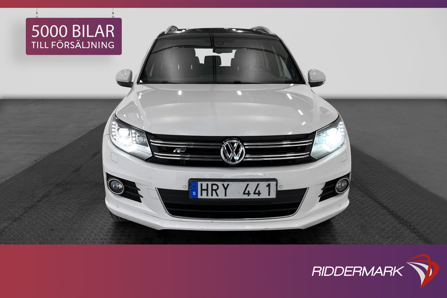 Volkswagen Tiguan 2.0 TDI 177hk 4M R-line Pano D-värm Skinn