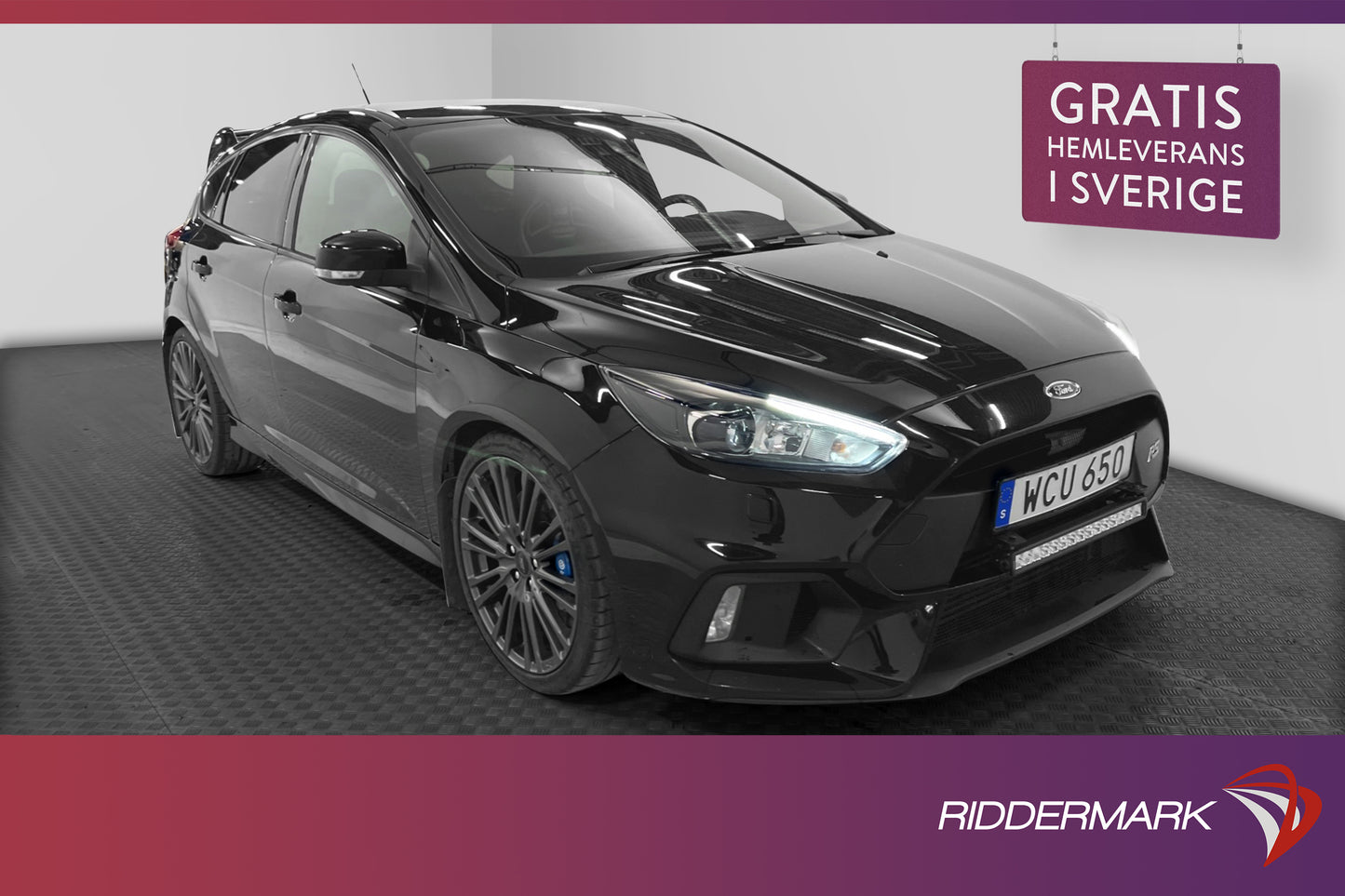 Ford Focus RS 4WD Manuell 350hk Brembo Skalstolar 2-Brukare