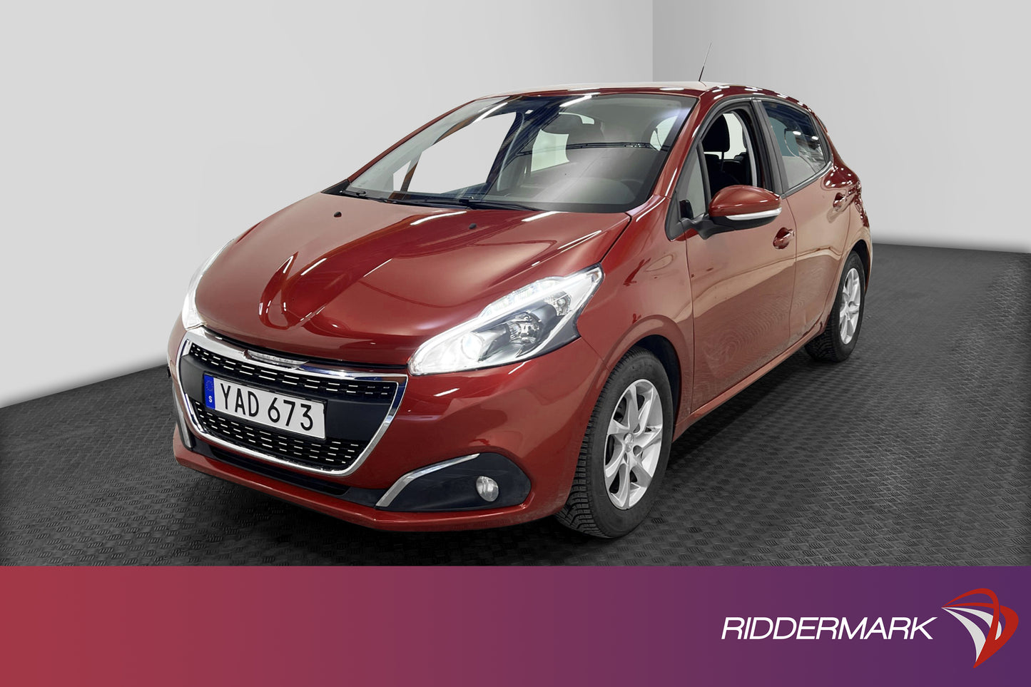 Peugeot 208 5-dörrar 1.6 99hk M&K-Värmare Bluetooth Sensorer