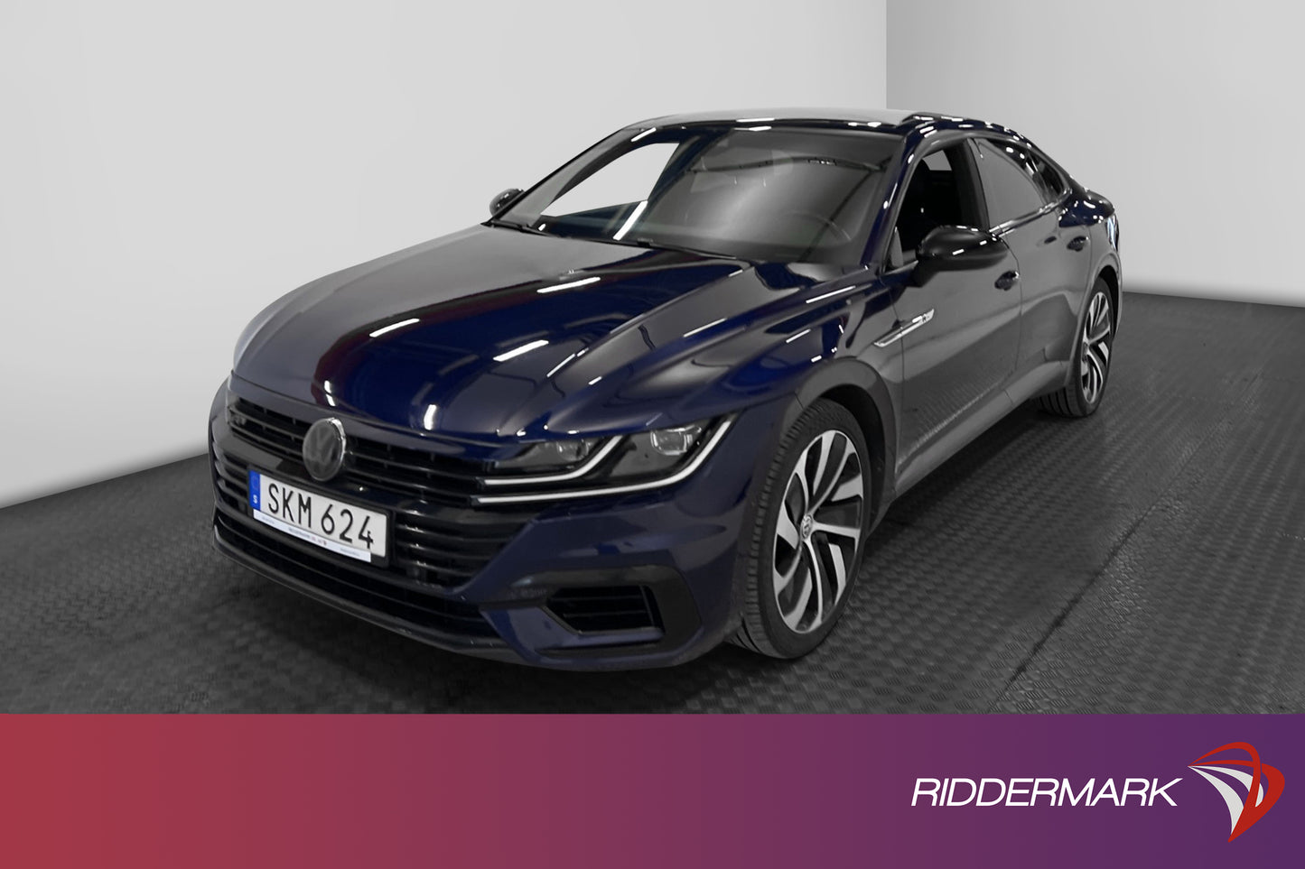 Volkswagen Arteon 240hk 4M R-Line Cockpit Dynaudio Pano Navi