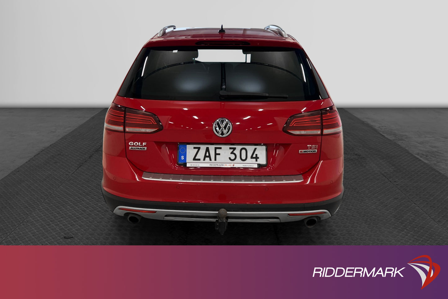 Volkswagen Golf Alltrack 1.8 TSI 4M Bvärm Drag Carplay B-kam