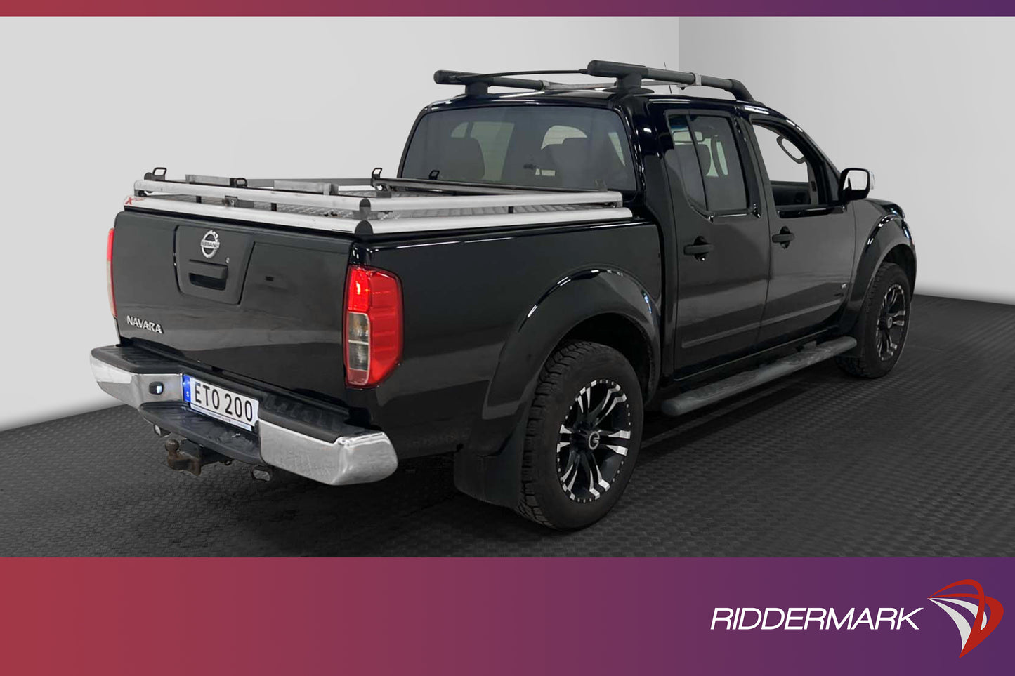 Nissan Navara 3.0dCi V6 231hk 4x4 Drag Taklucka Skinn Moms