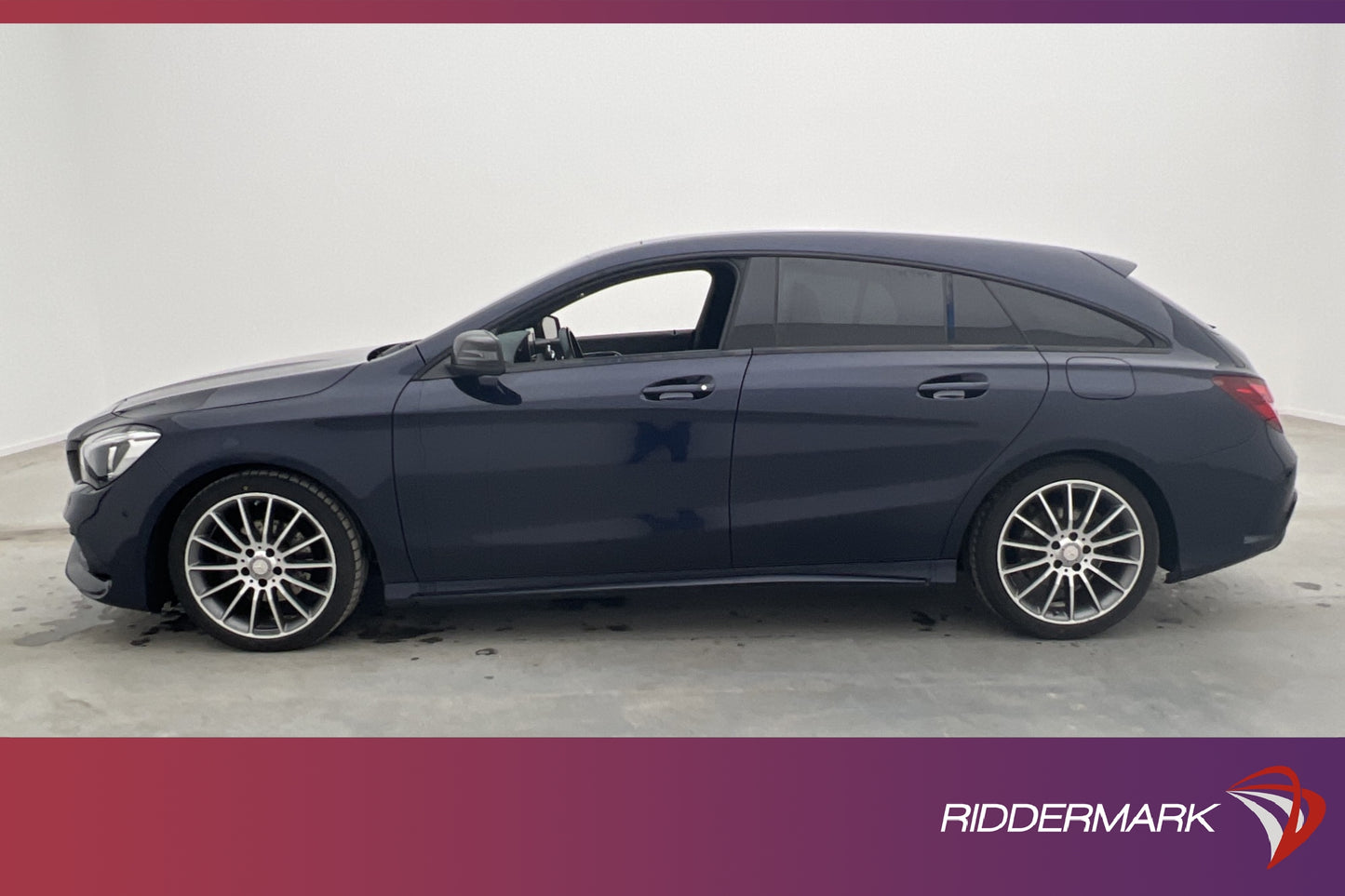 Mercedes-Benz CLA 200 d Shooting Brake 4M AMG Pano Kamera