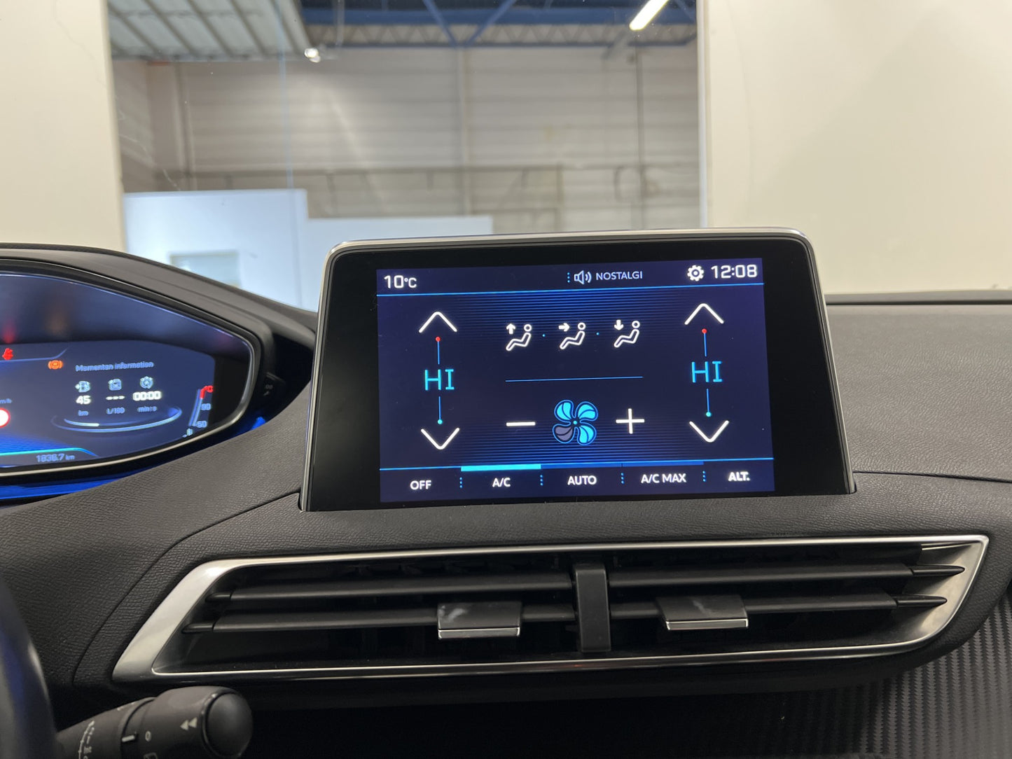 Peugeot 5008 1.2 PureTech 130hk 7-sits Cockpit Carplay