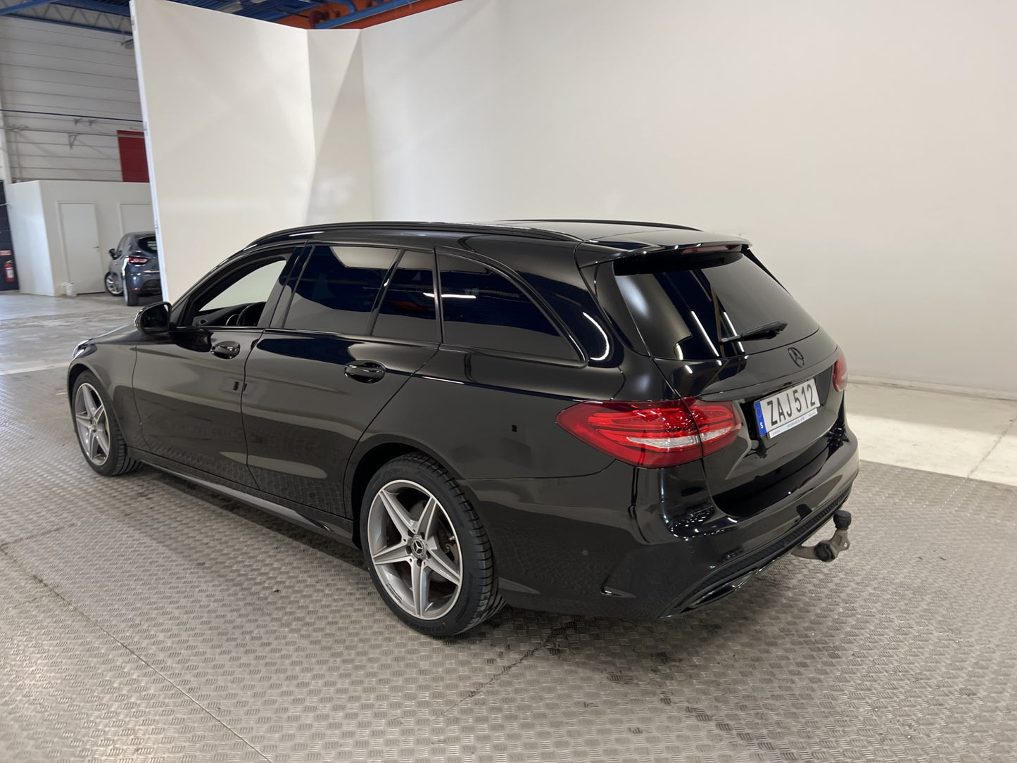 Mercedes-Benz C 220 T  4M AMG Navi Drag D-värm Pano 170hk