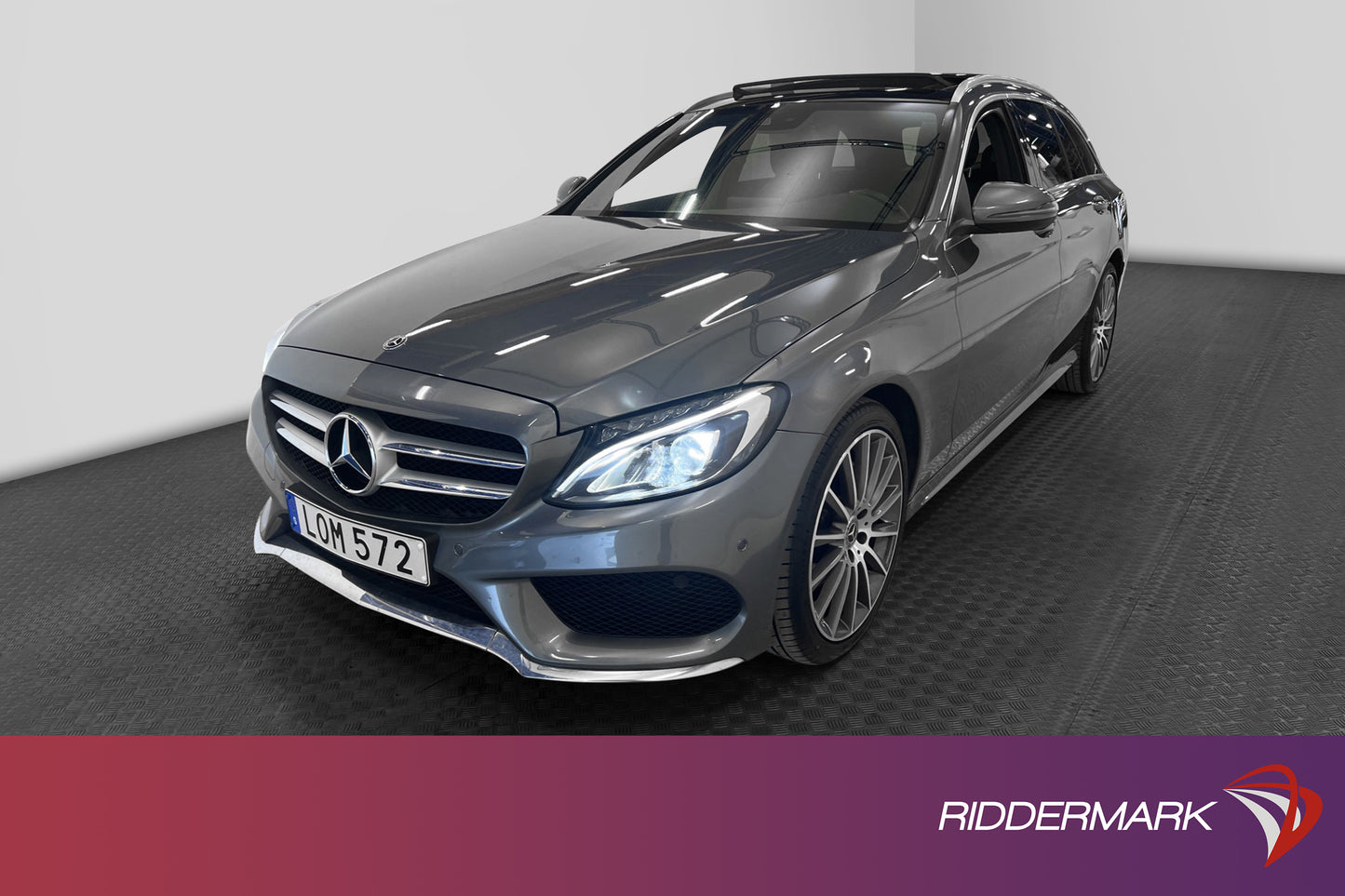 Mercedes-Benz C 220 d 4MATIC AMG Sport Panorama Drag Skinn