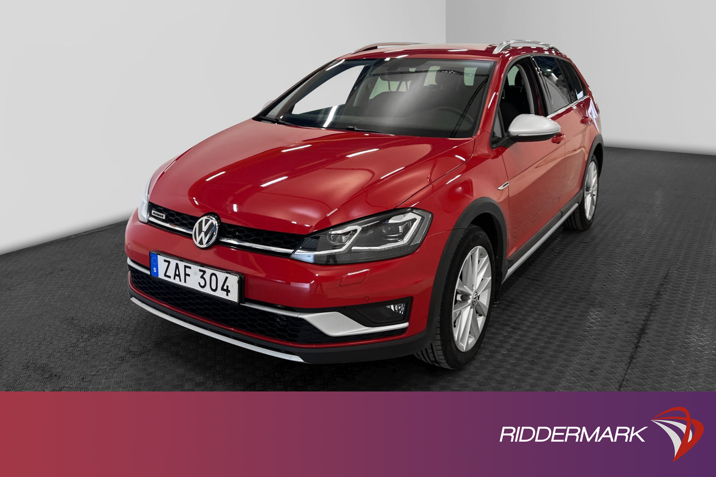 Volkswagen Golf Alltrack 1.8 TSI 4M Bvärm Drag Carplay B-kam