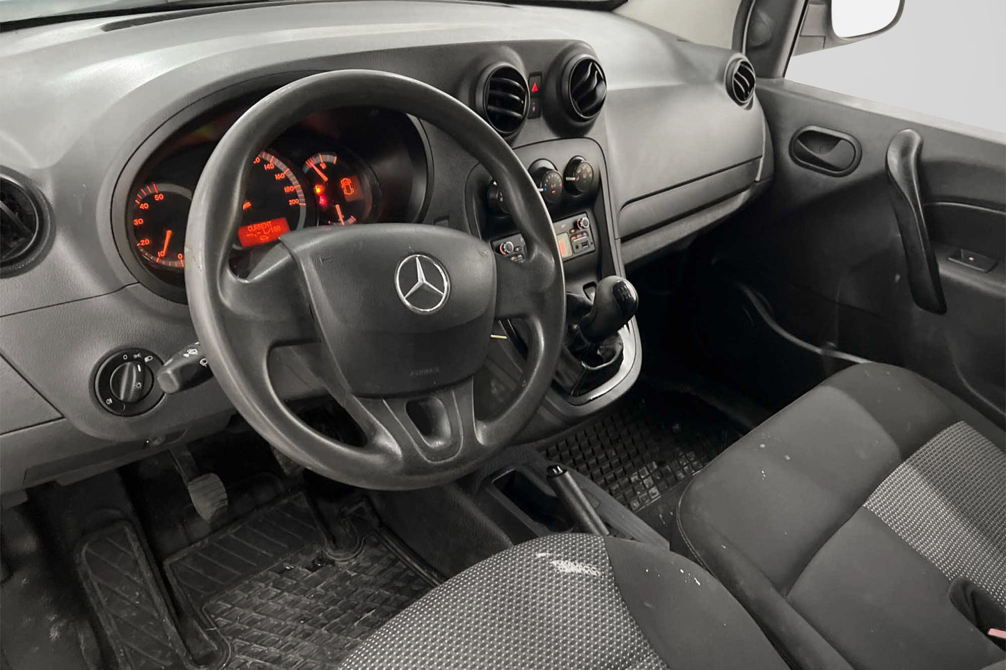 Mercedes-Benz Citan Lång 109 90hk Dragkrok 3-Sits Ny-Kamrem