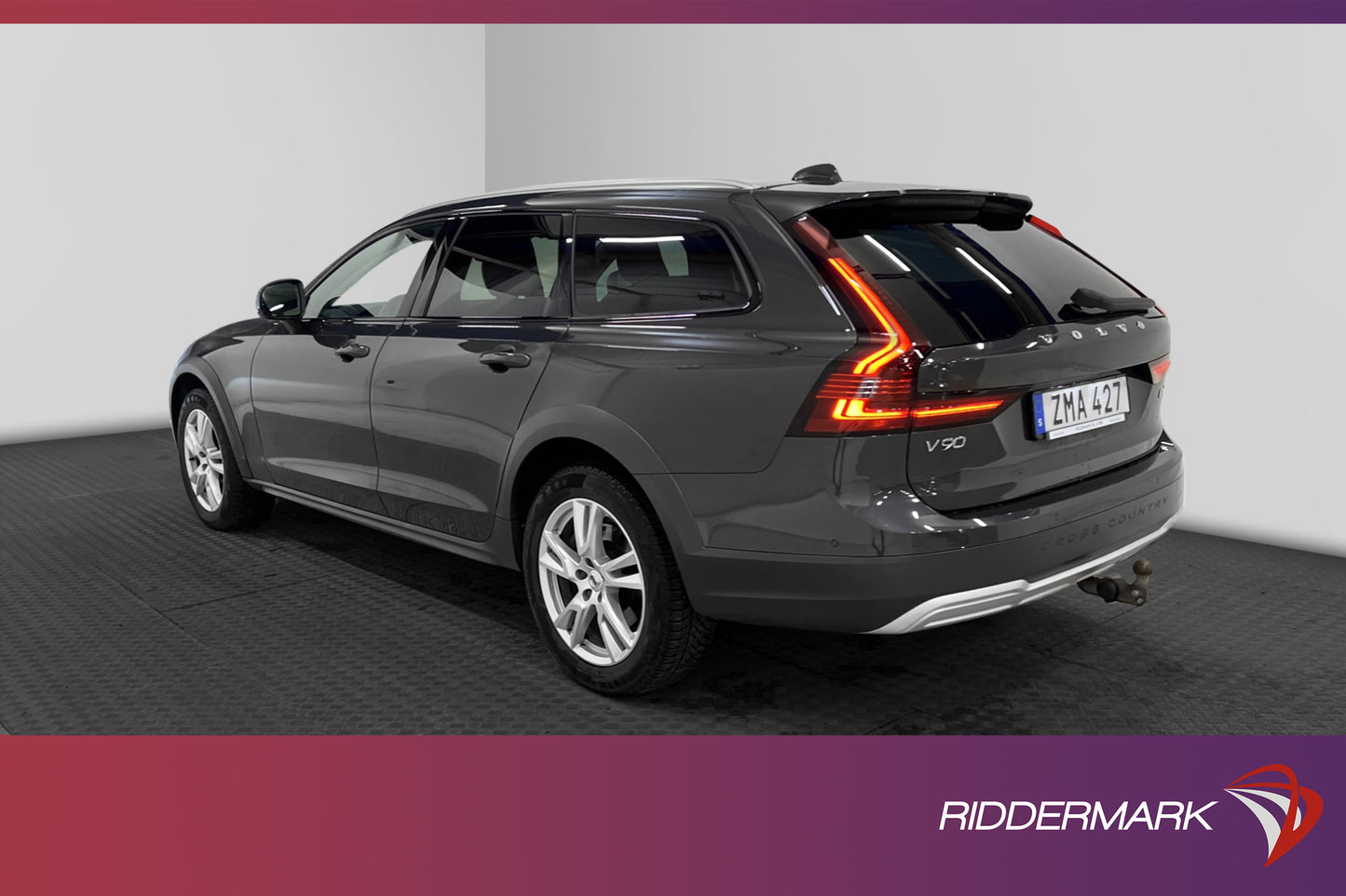 Volvo V90 Cross Country AWD Dvärm VOC HUD 360° H/K Pano Navi