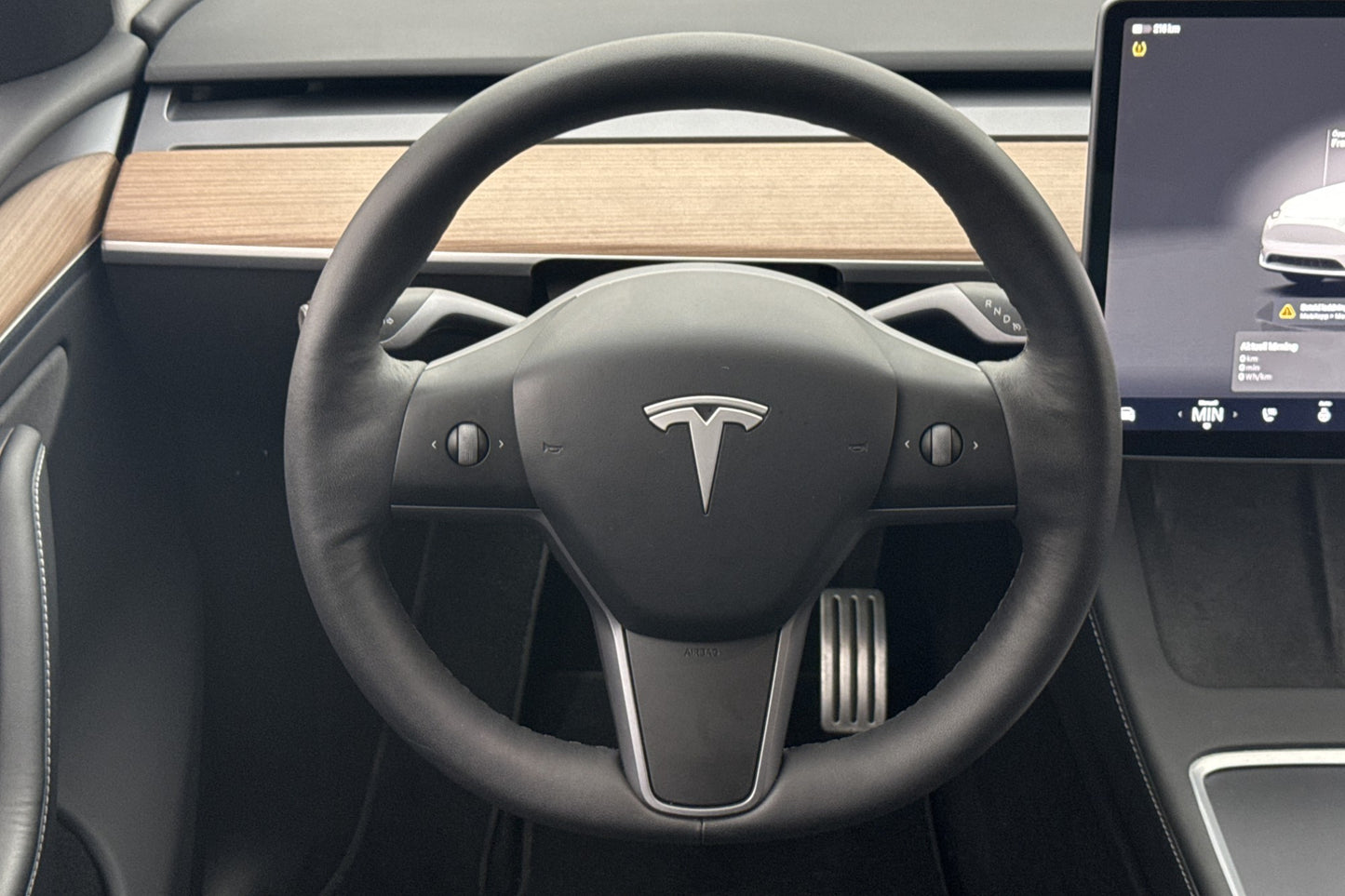 Tesla Model Y Performance AWD AP En-brukare Svensksåld