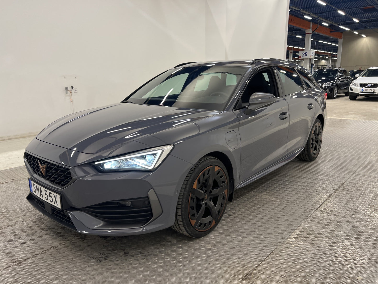 CUPRA Leon Sportstourer e-Hybrid 245hk Backkamera Pano