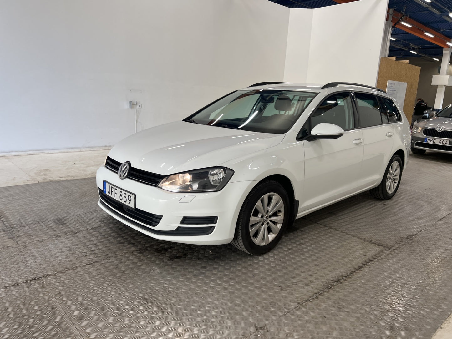 Volkswagen Golf SC 1.6 TDI 110hk Style Halvskinn Värm Drag