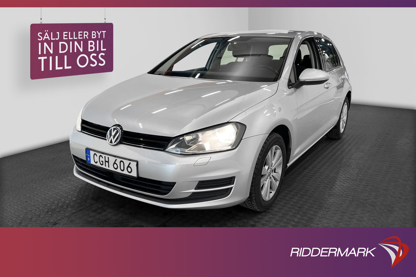 Volkswagen Golf 1.6 TDI 110hk Style Kamera Navi Välservad