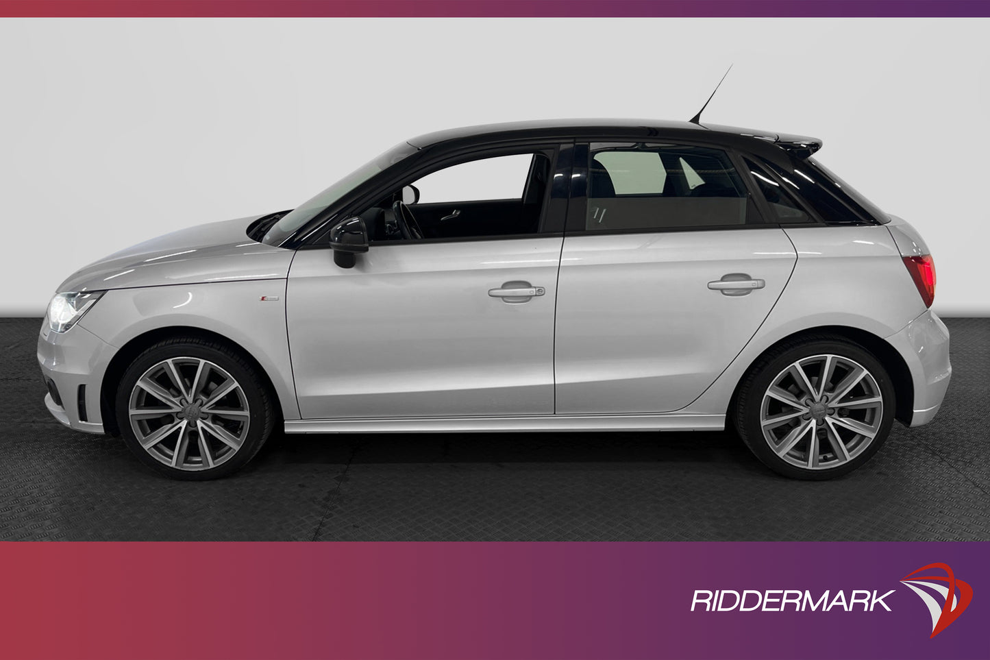 Audi A1 Sportback 1.2 TFSI 86hk S-Line Nybesiktad Nyservad