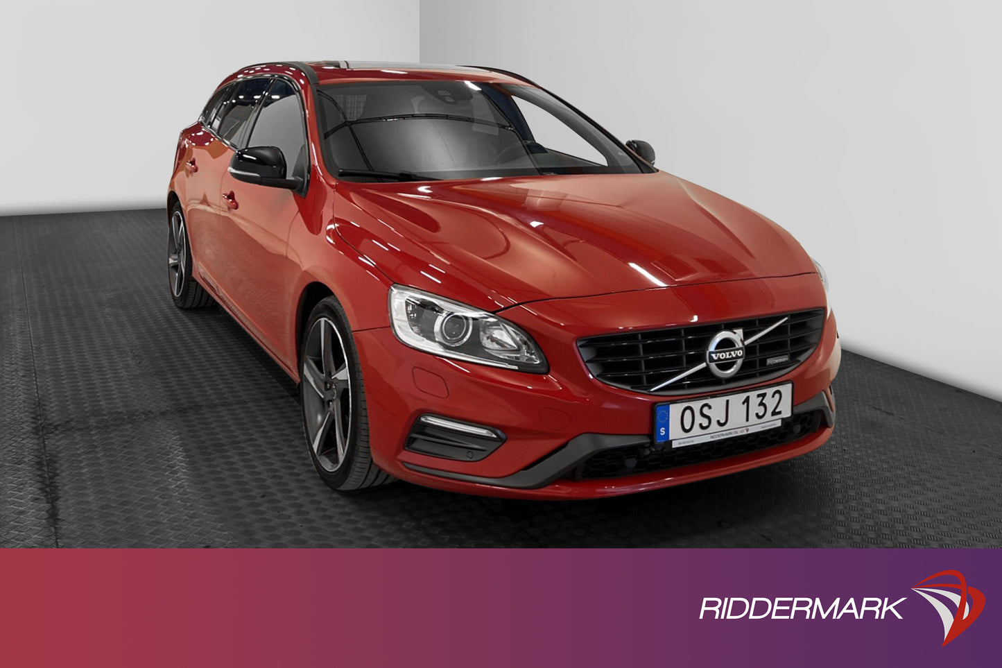 Volvo V60 D4 181hk AWD R-Design T-Lucka Skinn D-Värmare VOC