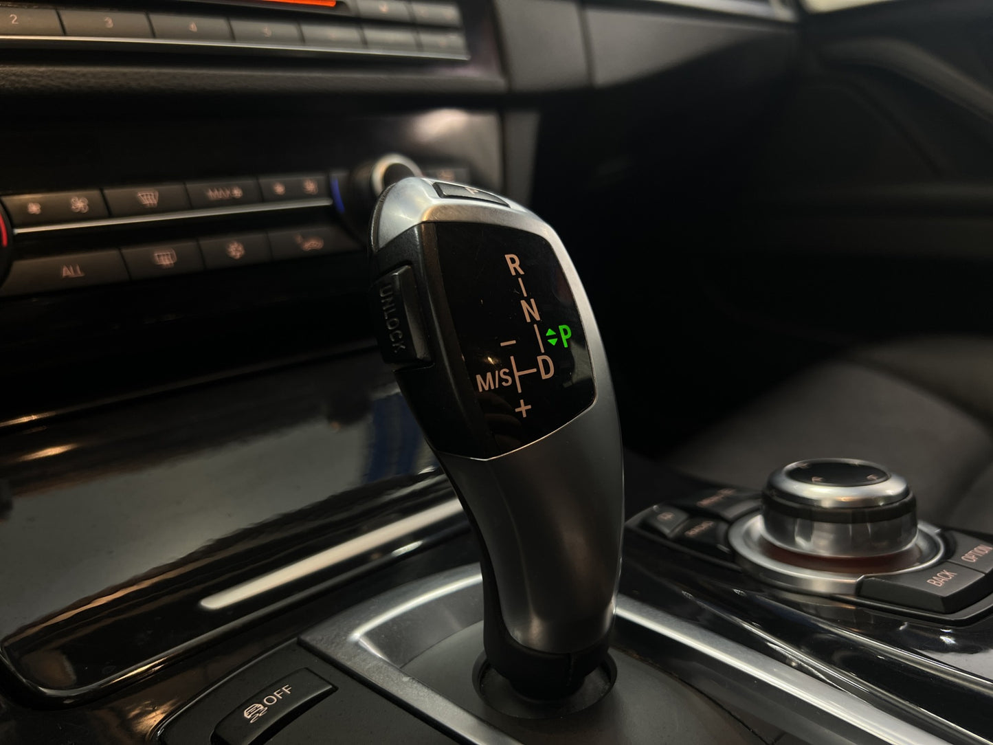 BMW 520 d 184hk Touring Drag Helskinn Bluetooth P-Sensorer
