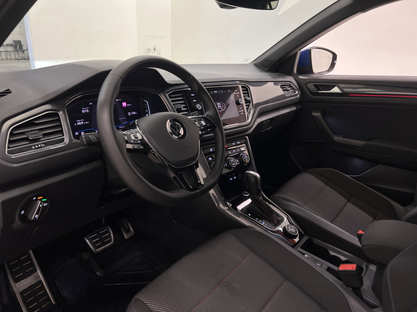 Volkswagen T-Roc 4M 190hk Sport Cockpit Värmare Navi MOMS