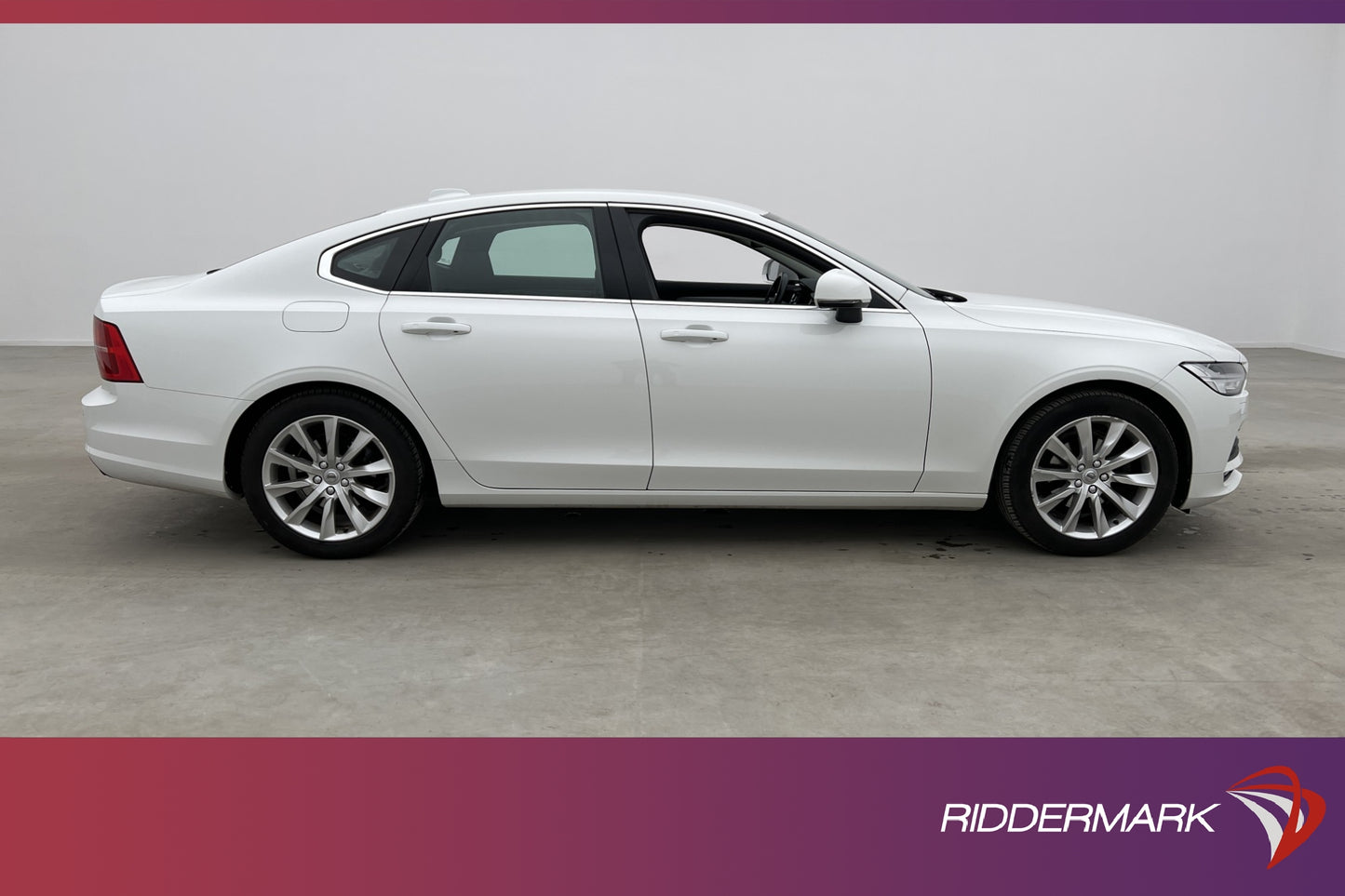 Volvo S90 D4 AWD Advanced Edt VOC Värmare Navi Keyless Drag