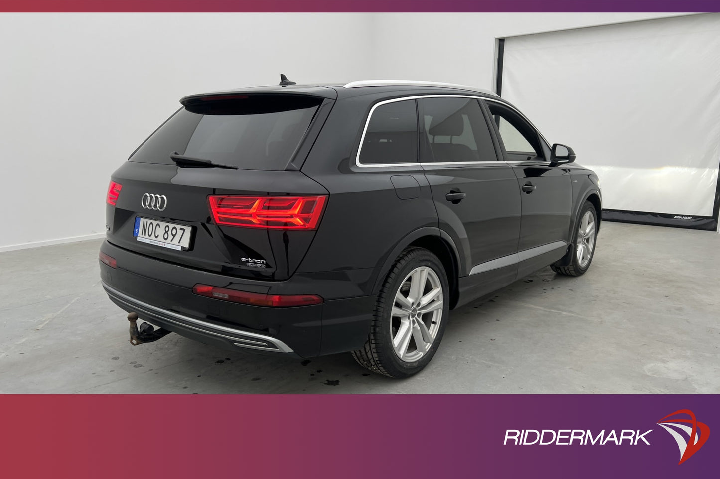 Audi Q7 e-Tron quattro 373hk S-Line Pano BOSE Luftfjädring