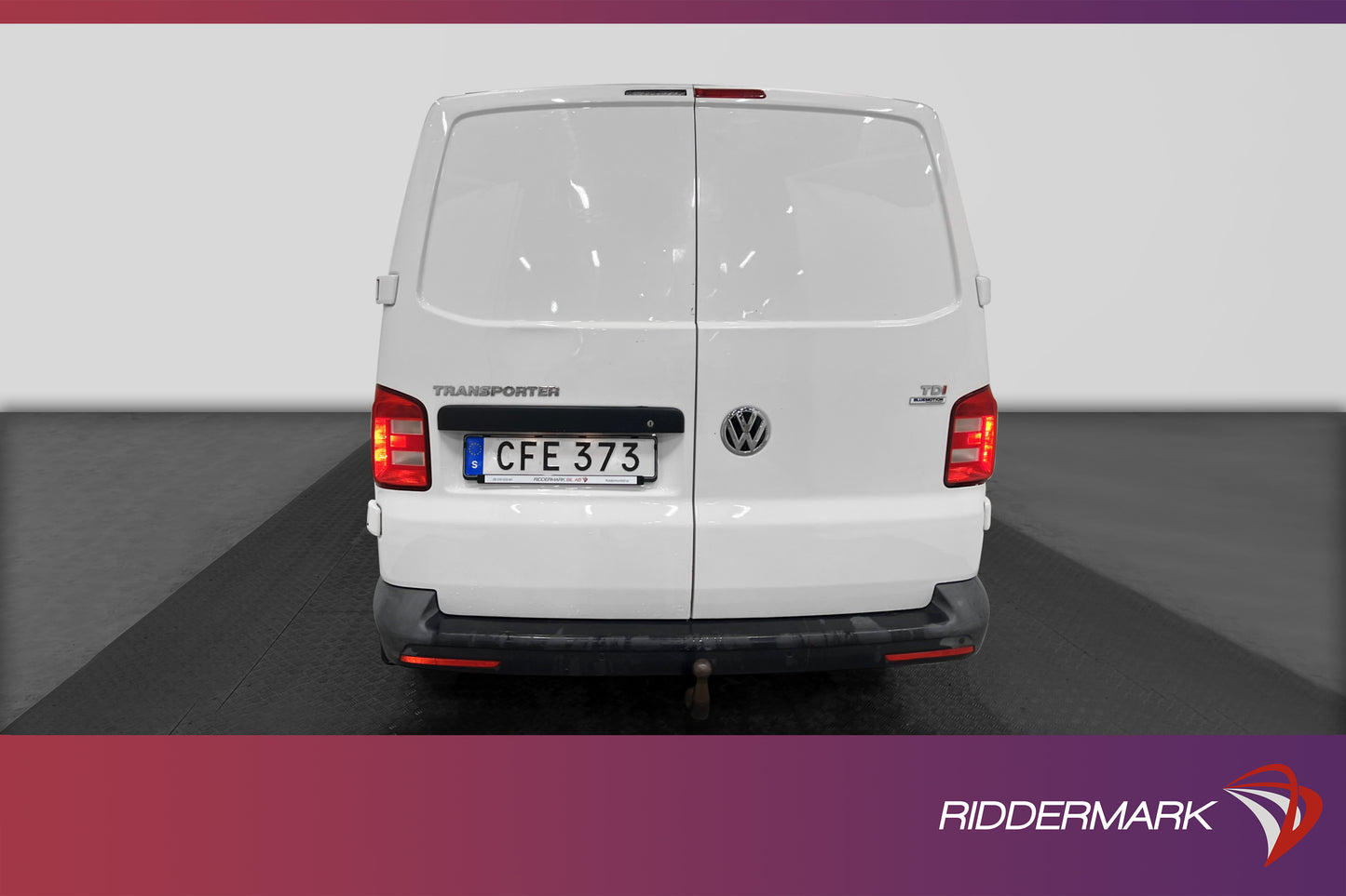 Volkswagen Transporter Kombi L2 2.0TDI Värmare Drag 5-Sits