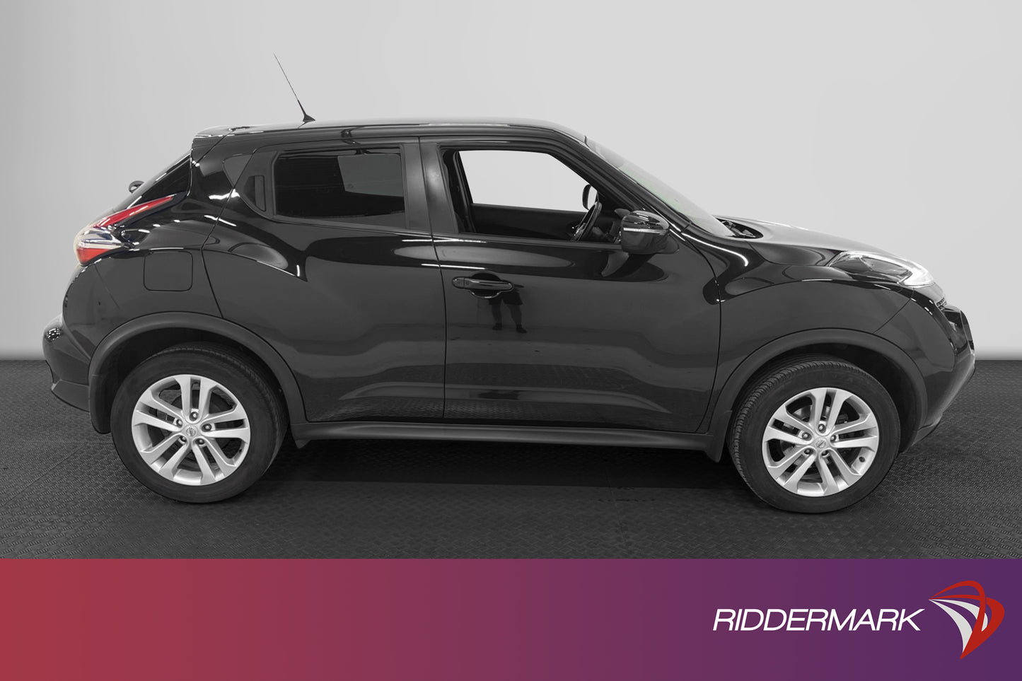 Nissan Juke 1.2 DIG-T 115hk Navi B-Kam Välservad Låg Skatt