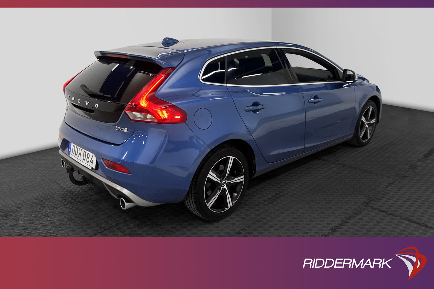 Volvo V40 D4 190hk R-Design VOC Värmare Drag Välservad