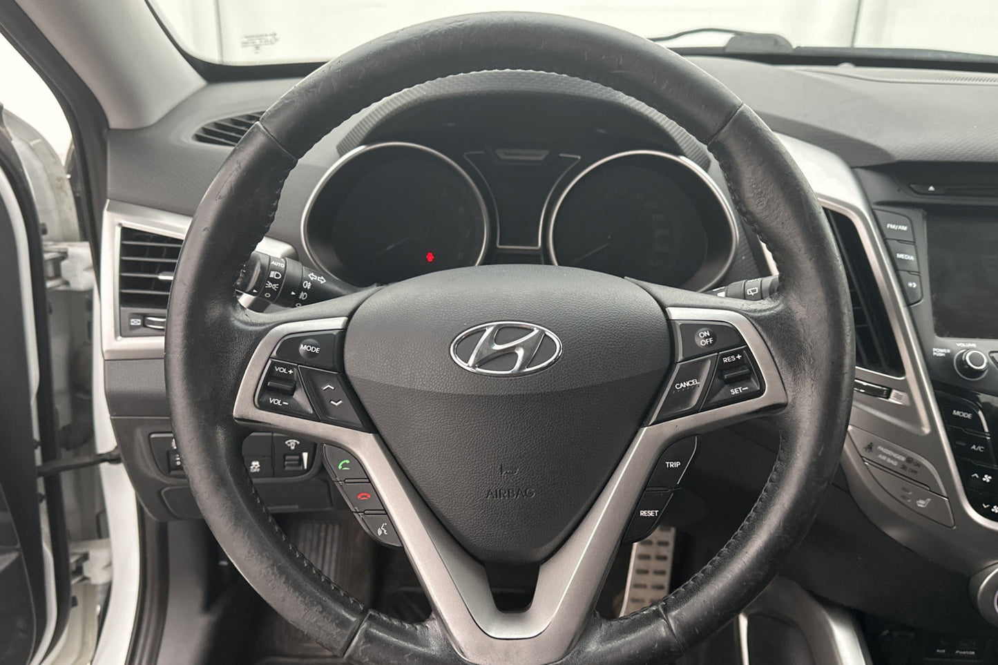 Hyundai Veloster 1.6 GDI 140hk Kamera Navigation Farthållare