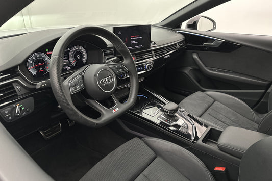 Audi A5 45 TFSI Q 265hk S-Line Cockpit Pano Kamera MOMS