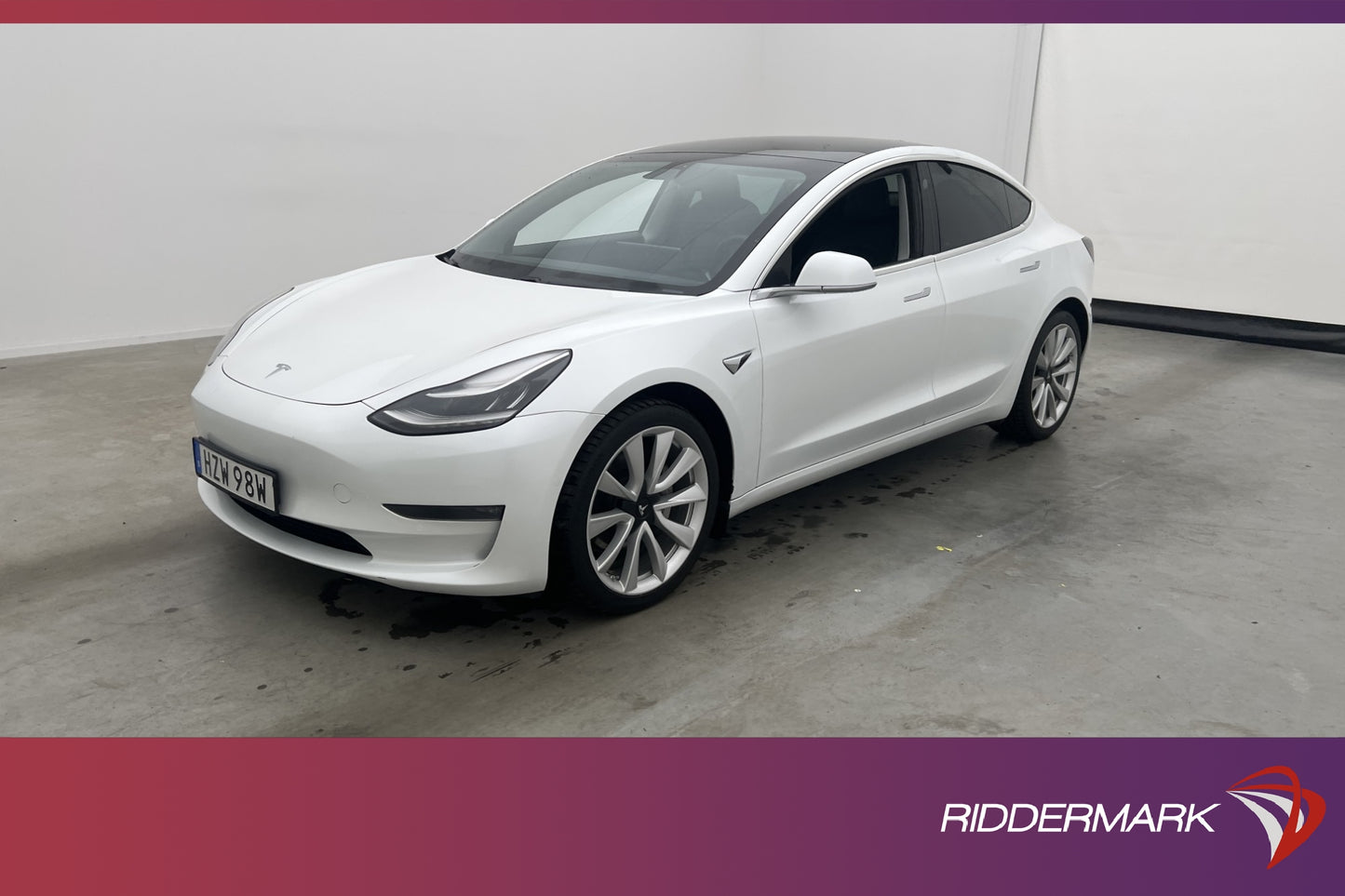 Tesla Model 3 Long Range AWD 440hk En-Brukare Uppgraderad-AP