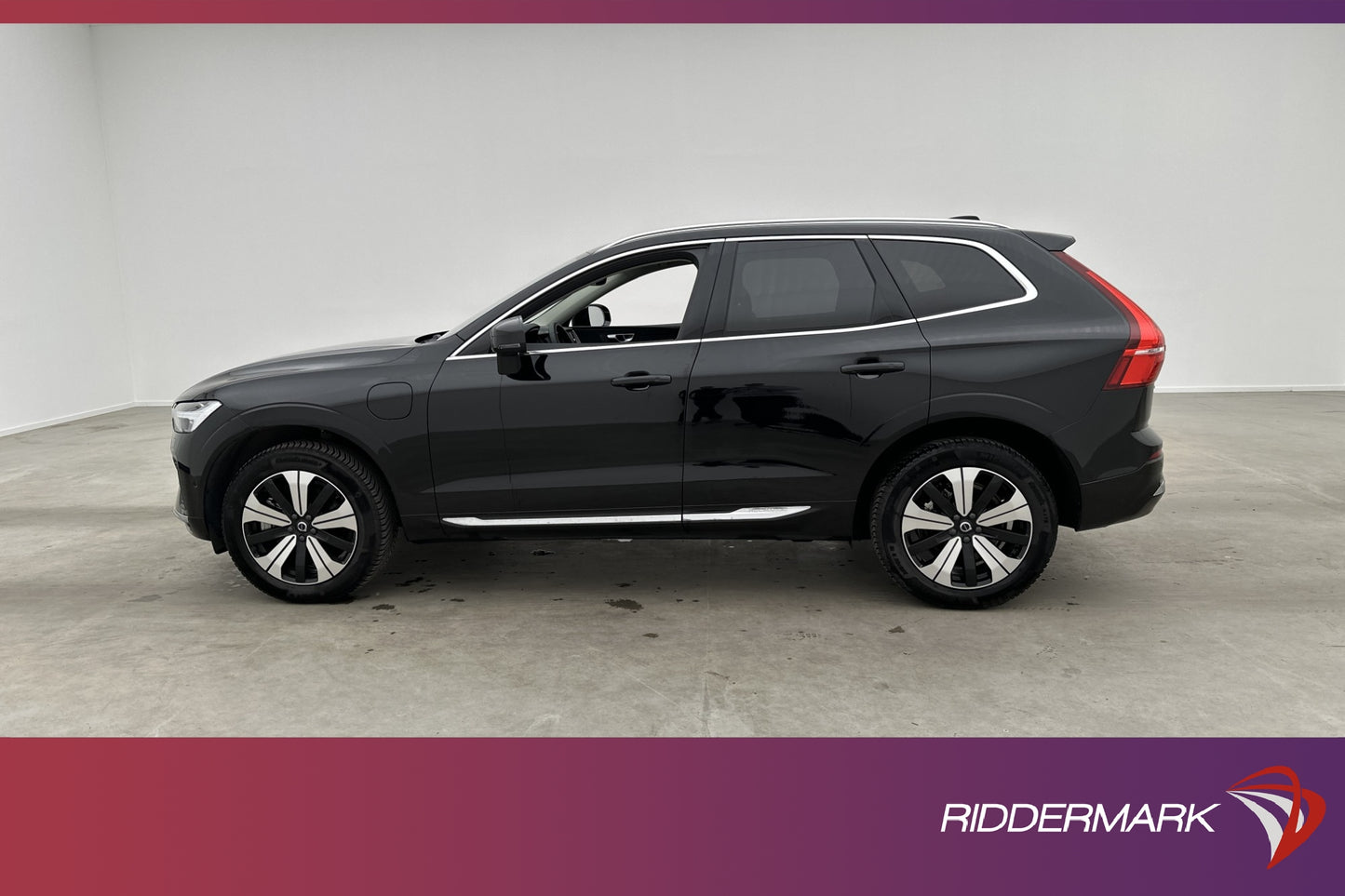 Volvo XC60 Recharge T6 AWD Plus Bright Pano Drag 360* MOMS