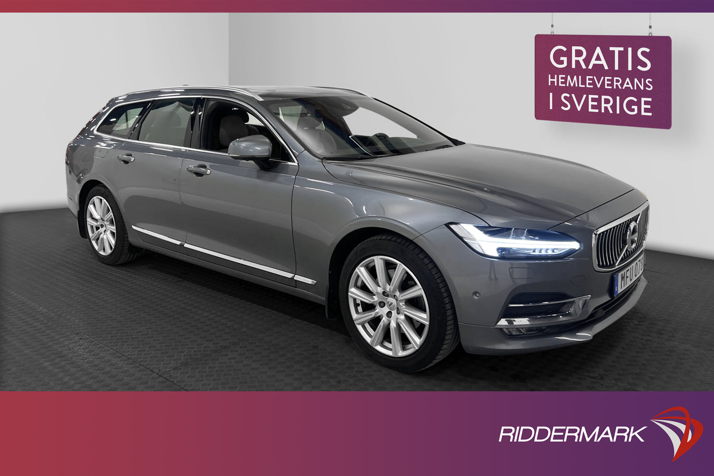 Volvo V90 D5 AWD Inscription VOC Värmare B&W 360° Pano Drag