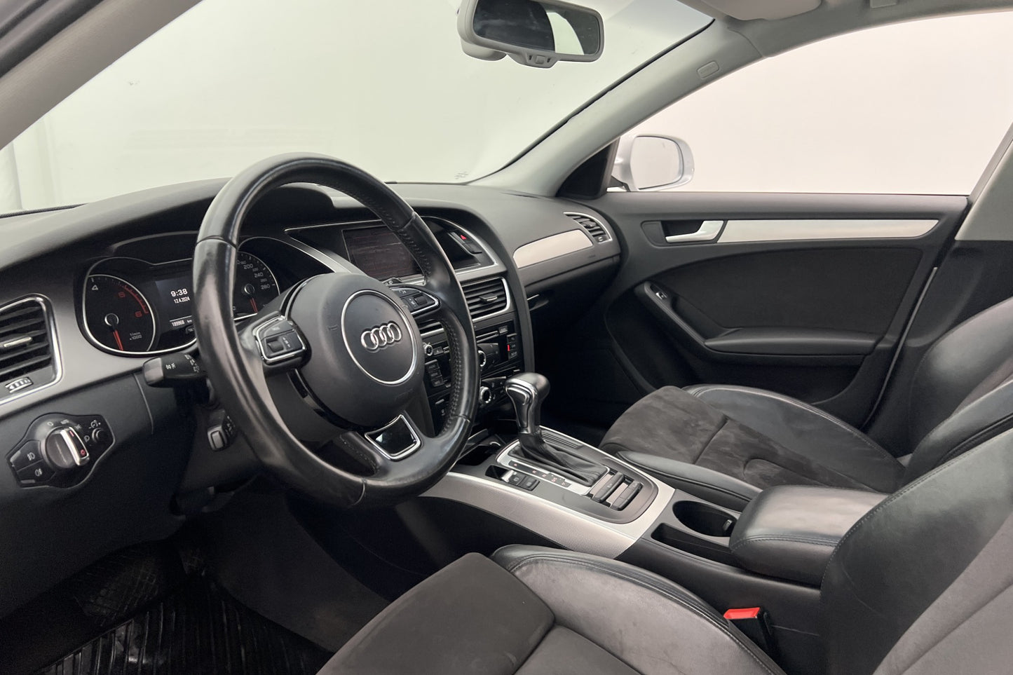 Audi A4 3.0 TDI V6 Proline Sportstolar P-Sensor Välservad