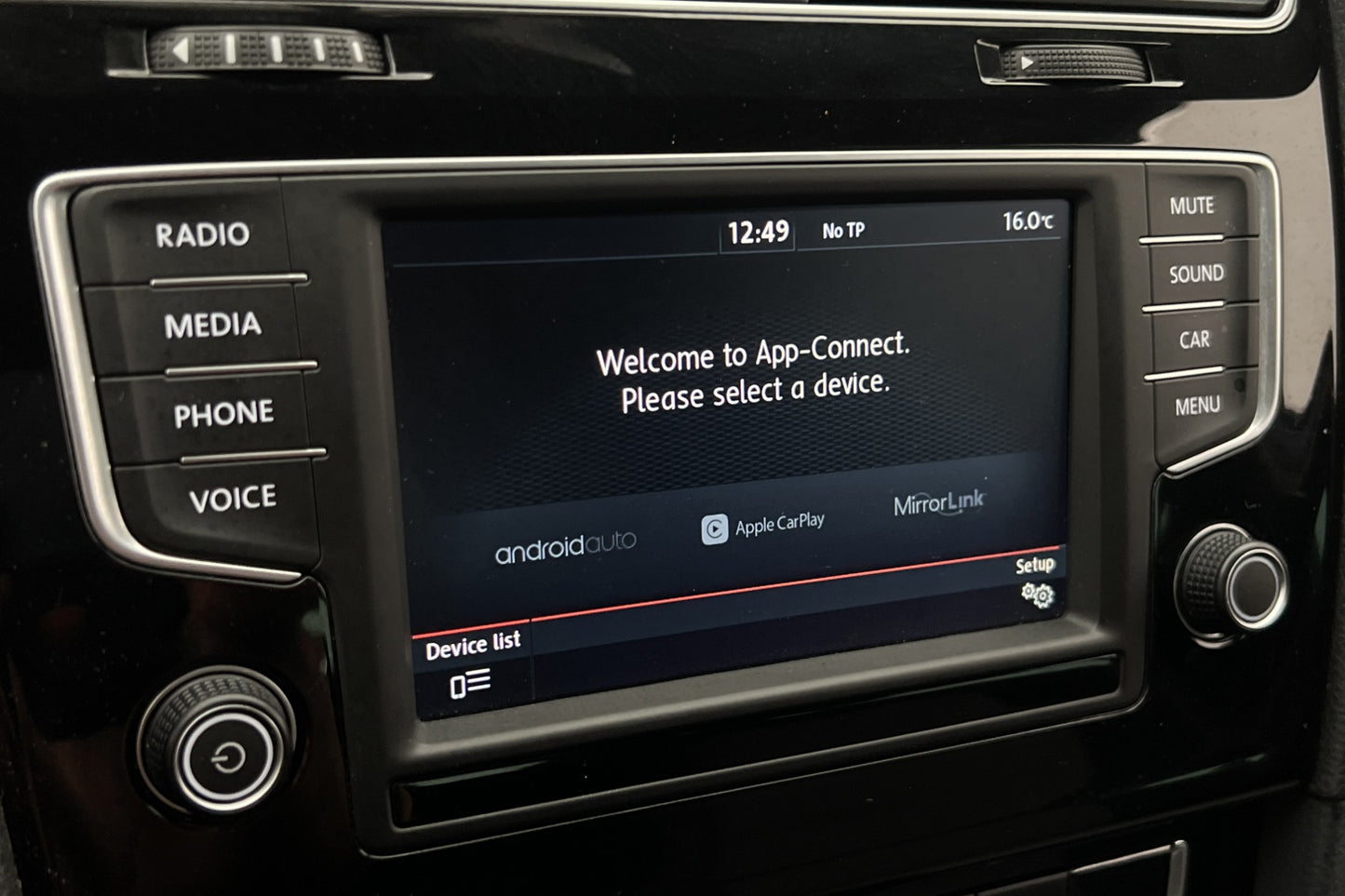 Volkswagen Golf 1.4 TSI 150hk R-Line CarPlay Adaptiv-Fart