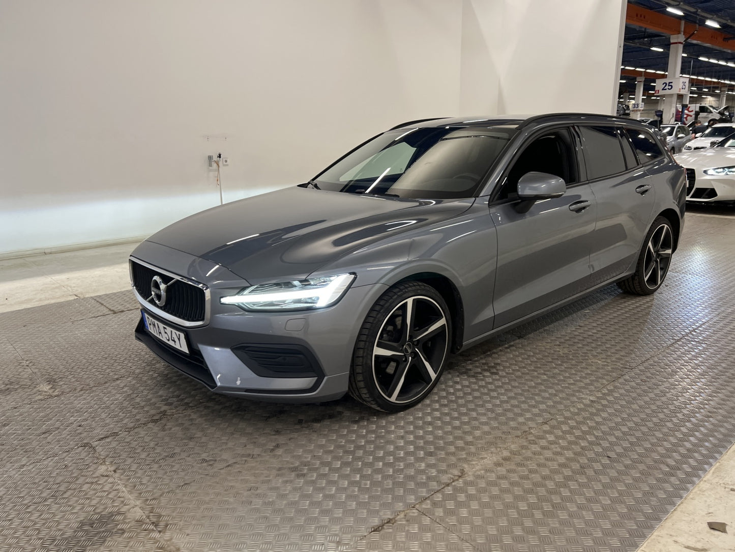 Volvo V60 D4 190hk Momentum Advanced Edition VOC Värmare