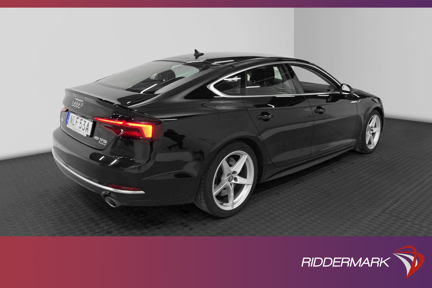 Audi A5 Quattro 45 TFSI 245hk Proline BT Välservad PDC