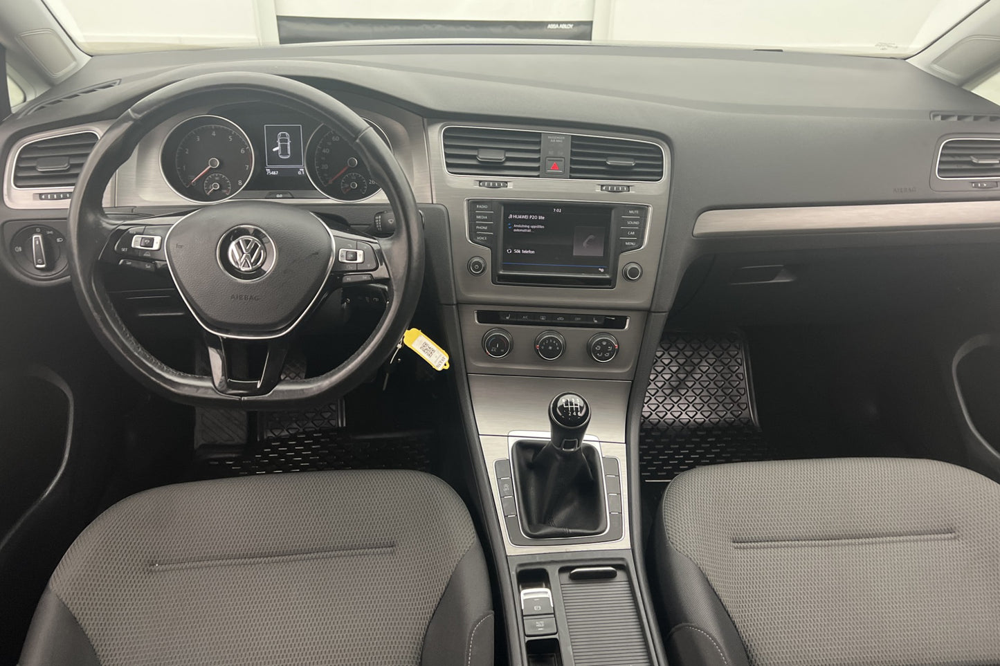 Volkswagen Golf 1.2 TSI 110hk Style CarPlay Adp-Farthållare