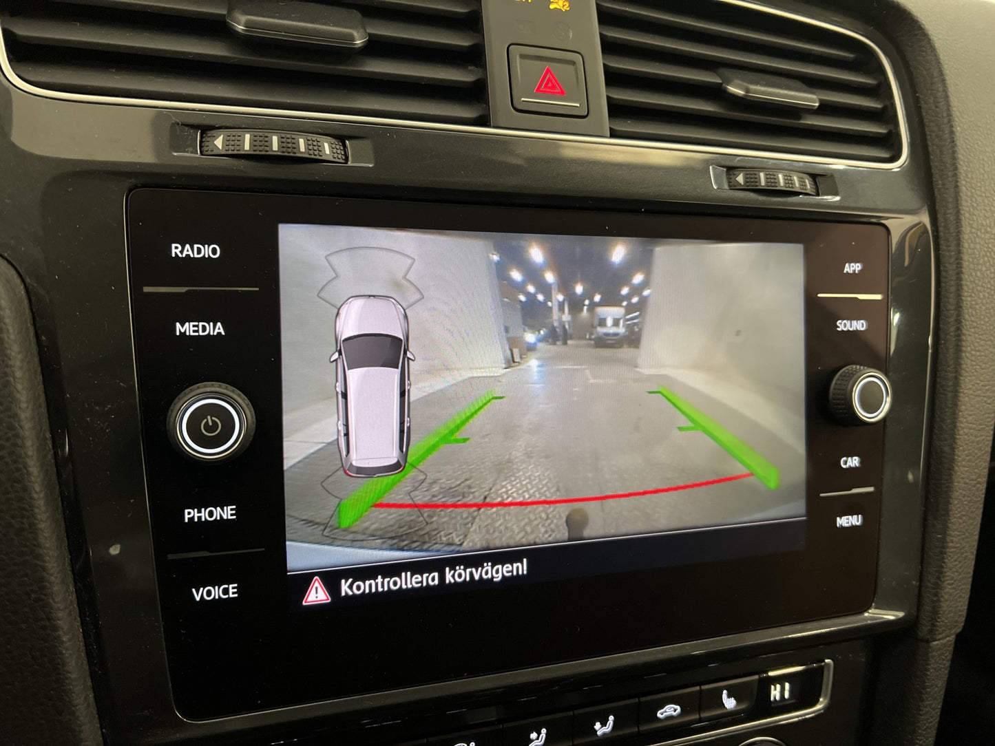 Volkswagen Golf Alltrack 4M 184hk Plus Värmare Drag Carplay