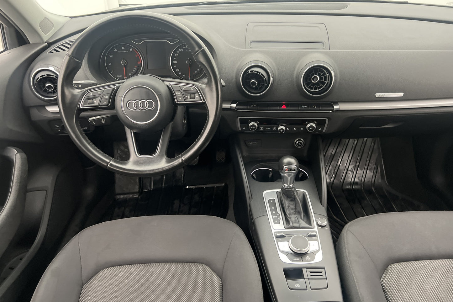 Audi A3 Sportback 1.0 TFSI 116hk Comfort Två-Bruk Sensorer