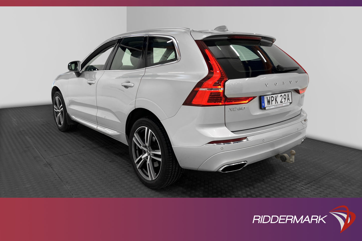 Volvo XC60 B4 197hk AWD Inscription D-värm 360° HuD Navi