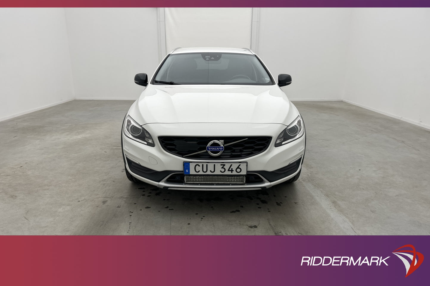 Volvo V60 Cross Country D4 AWD Momentum VOC Kamera Navi Drag